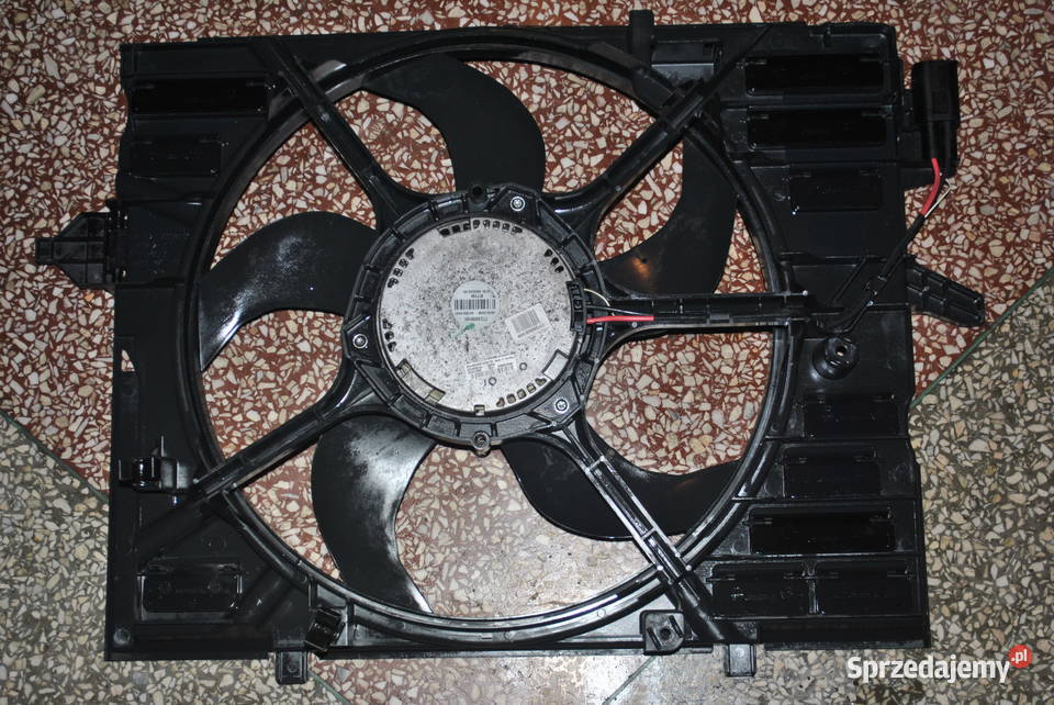 Wentylator chłodnic BMW E60 E61 E63 E64 Poręba