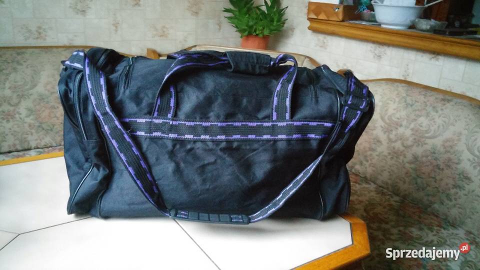 Czarna torba turystyczna do ręki i na ramię Torby, plecaki i walizki śląskie Sosnowiec sprzedam