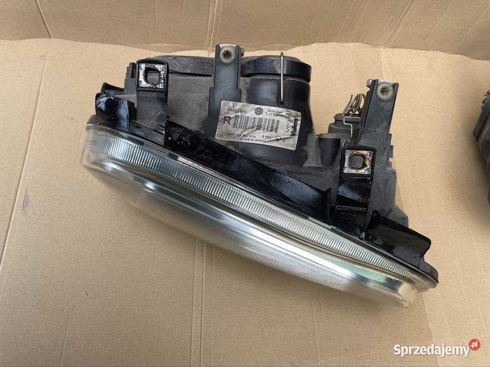 Reflektor lampa przód prawa lewa volkswagen golf Szczecin
