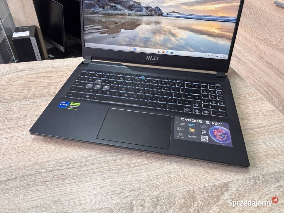 Laptop MSI Cyborg 15 A12V i712650H 16GB ram dysk