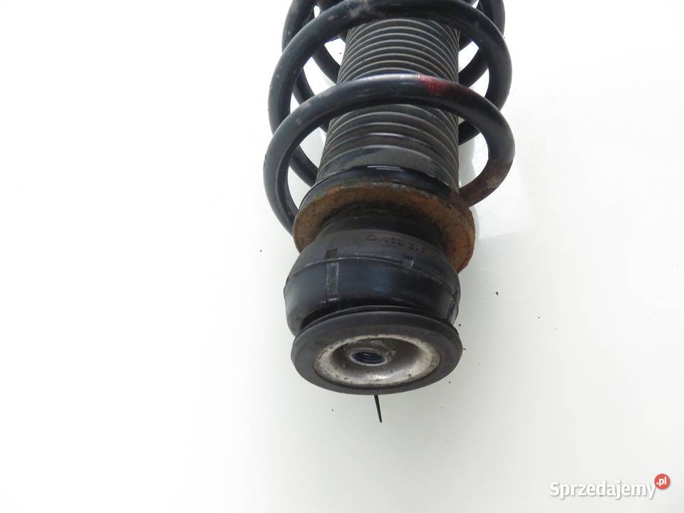 MCPERSON LEWY PRZEDNI AUDI A3 8L1 18 T 180 AUQ osobowe małopolskie