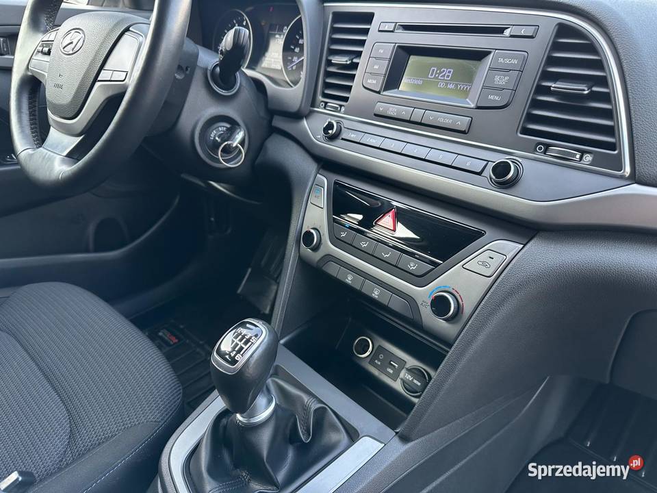NOWY 23 HYUNDAI ELANTRA 16 B 127 SALON Kutno