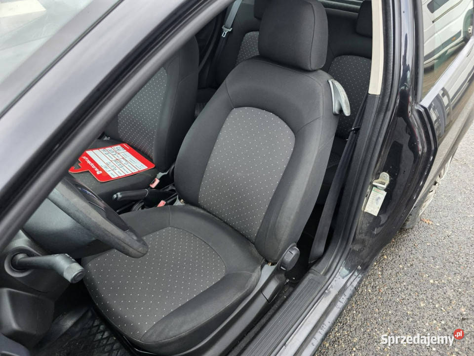 Fiat Grande Punto 12 Benzyna 65 El Szyby El centralny zamek Słupsk sprzedam