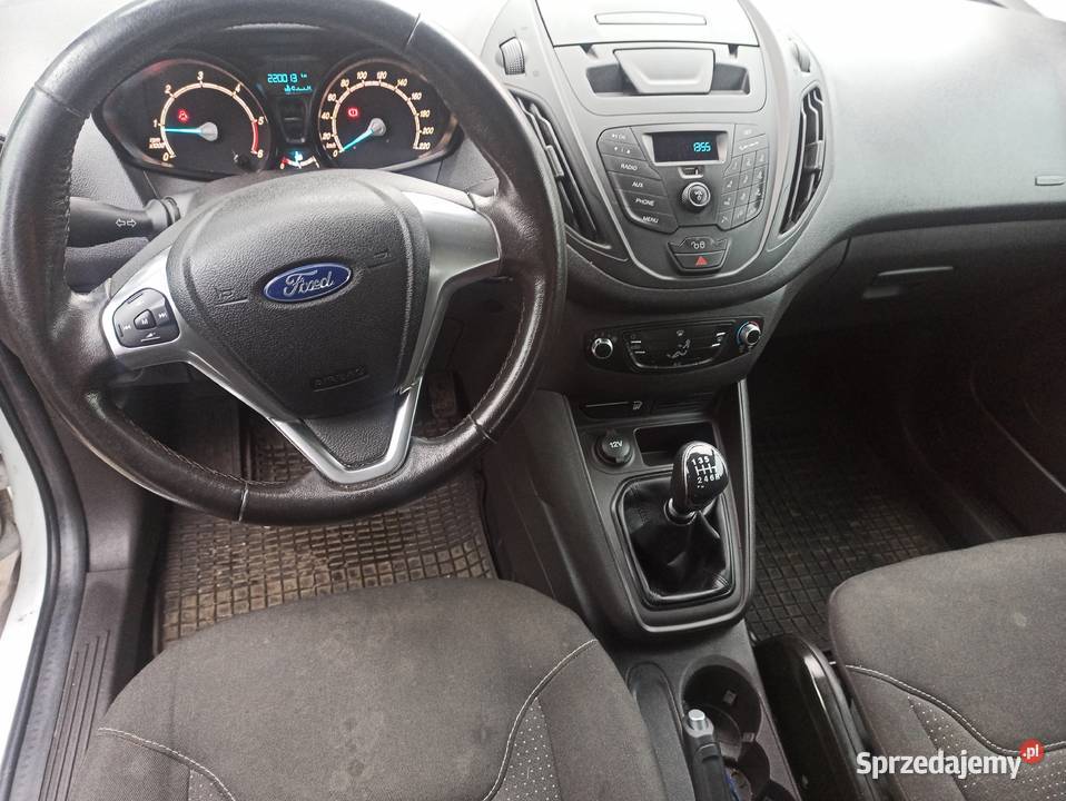 Ładny ford transit courier 2018 15 D świętokrzyskie Starachowice