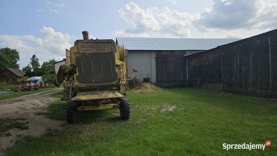 Kombajn zbożowy Holland 8050 Huszlew