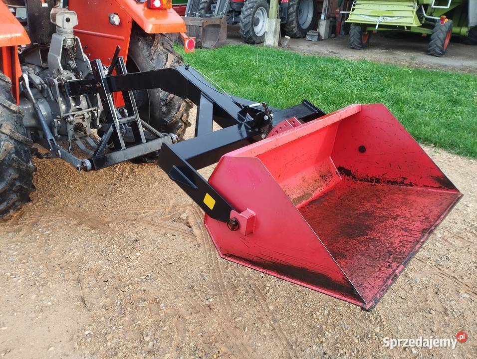 Ładowacz na tylny tuz na tył