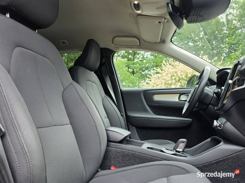 Volvo XC 40 T5 Recharge Momentum Iwłaściciel czujnik parkowania Skępe