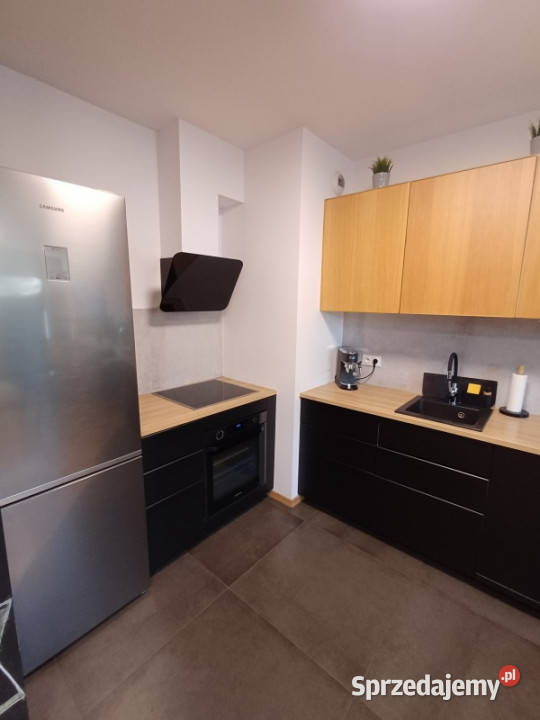 Gotowe 43m klima parking w Pruszków