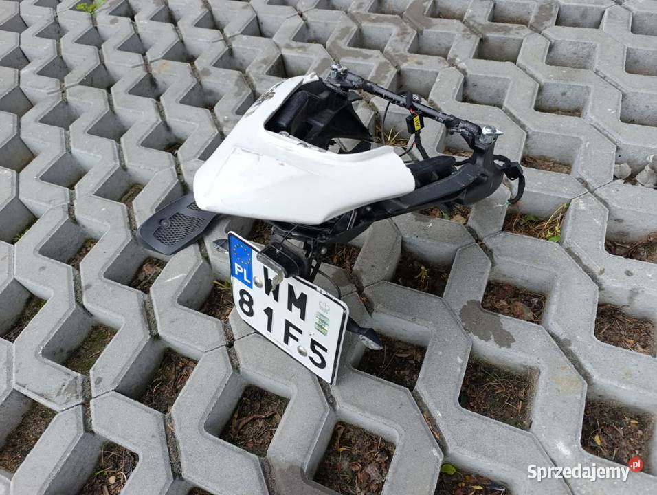 Honda CB1000R SC60 lekko uszkodzona transport mazowieckie Grójec