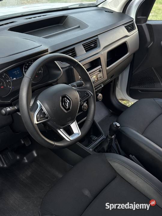 Renault Express 2024 Okazyjna niski przebieg nieuszkodzony Rzeszów sprzedam
