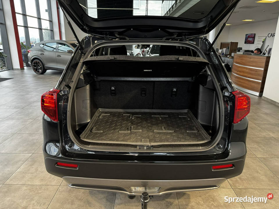Suzuki Vitara 14 hybrid 129 M6 4x4 2020 r salon Myślenice