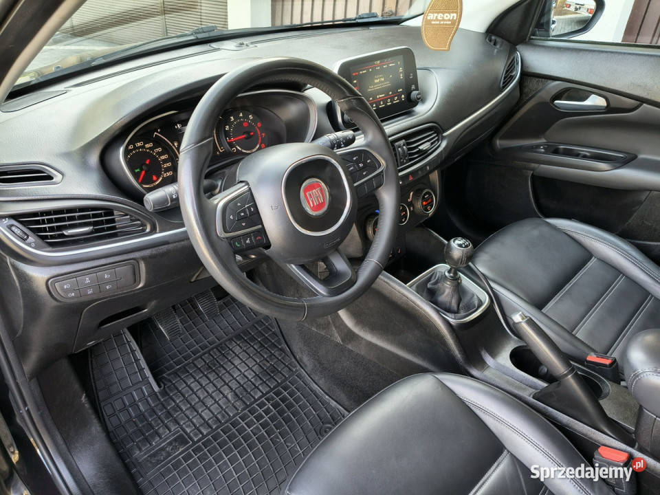 Fiat Tipo 14 TJet 120 Lounge Business II 2016 światła przeciwmgielne Motoryzacja Mysłowice