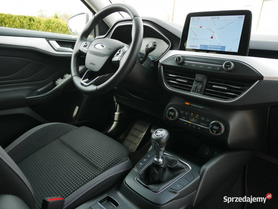 Ford Focus 15 EBlue 95 Titanium Pakiet zim Full Goczałkowice-Zdrój