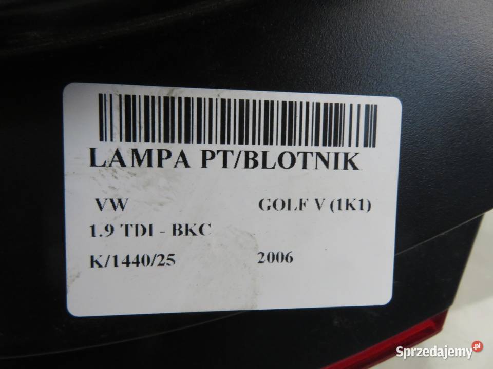 LAMPA PRAWA TYLNA VW GOLF V 1K1 1K6945096Q osobowe małopolskie