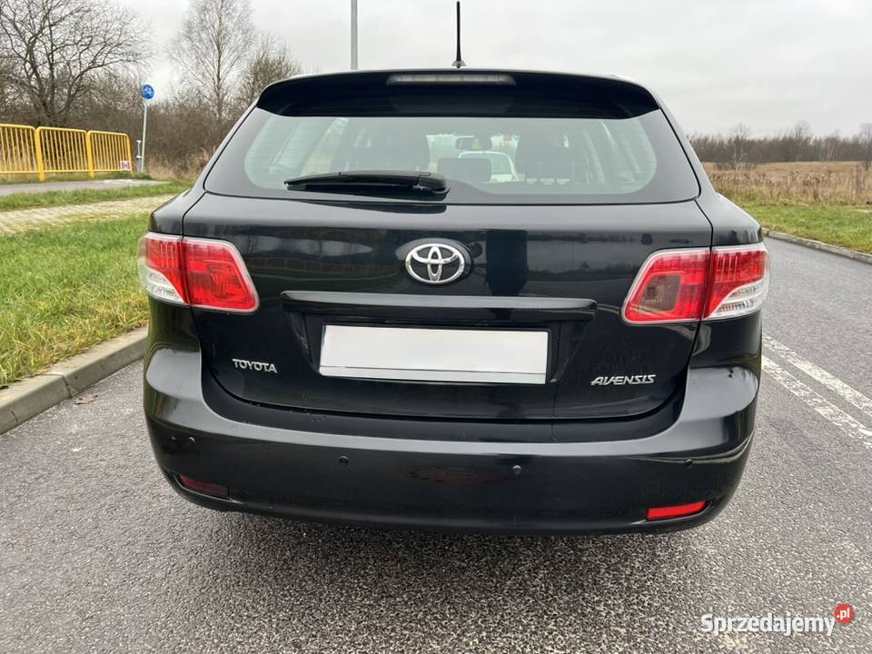 Toyota Avensis Avensis 16 benzyna lpg Kielce sprzedam