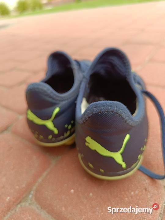 Buty sportowe do gry w piłkę 345 Koniaczów sprzedam