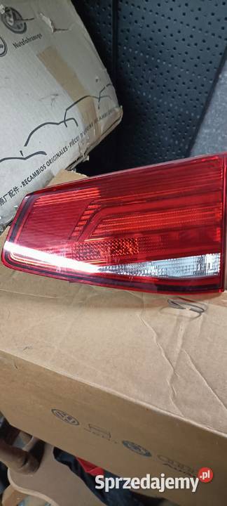 VW PASSAT B8 KOMBI LED LAMPA PRAWA 3G9 945094E