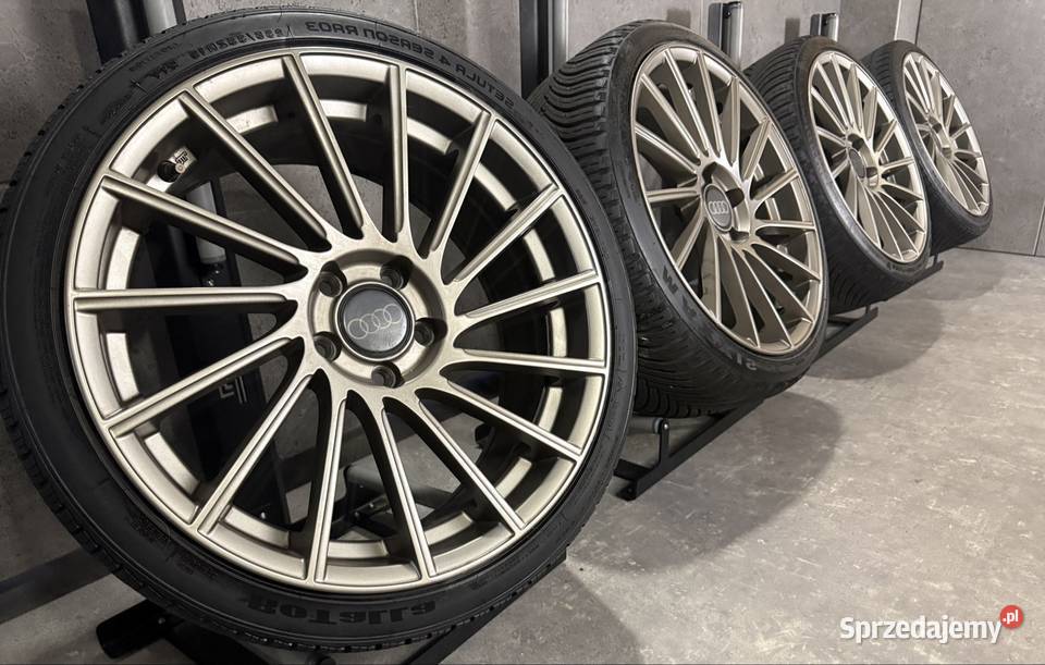19 Audi A4 A3 VW Golf Skoda octavia superb Lubasz