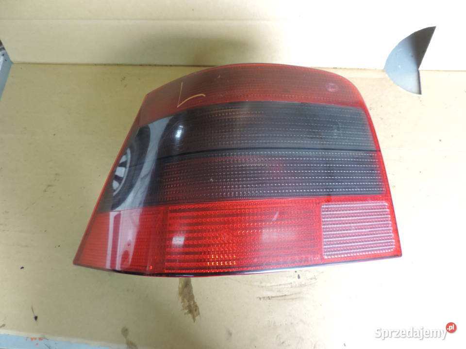 Lampa Lewy Tył VW Golf IV
