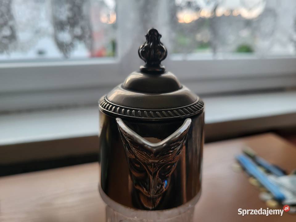 Kryształowa karafka do wina Zwierzyniec