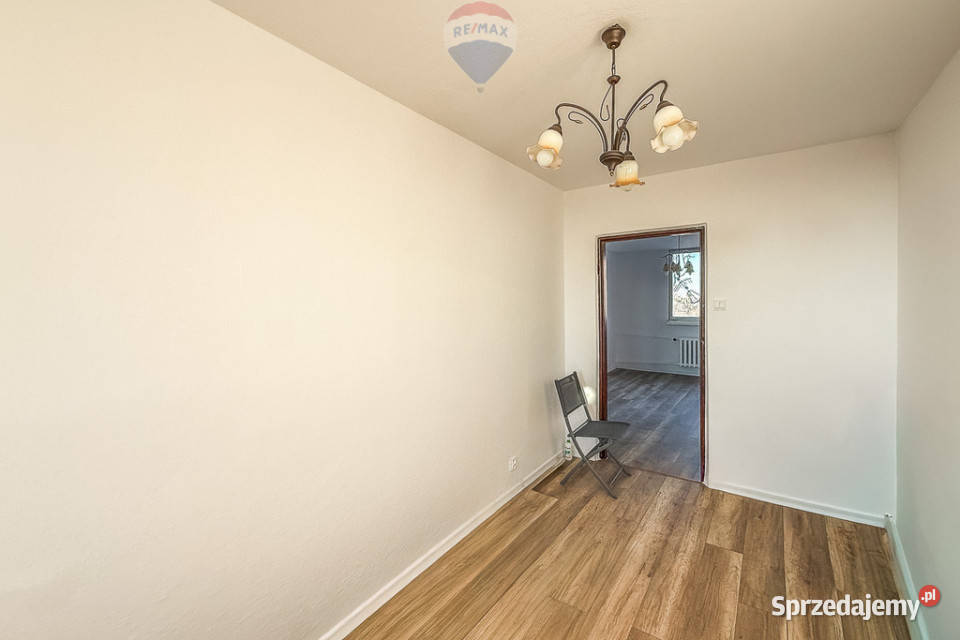 2 pokoje z loggią i widokiem Łódź Górna winda