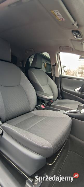Toyota Yaris 15 hybryda 2021r 82 przebiegu nieuszkodzony Yaris sprzedam