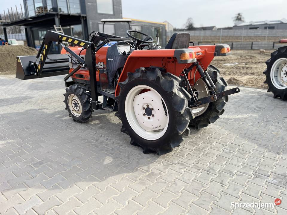 Mini Traktorek KUBOTA GL 23 z TURem i łychą RATY Trojanów