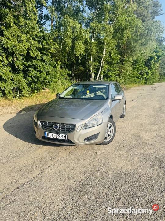 Volvo V60 2011 D2 16 V60 Lubaczów