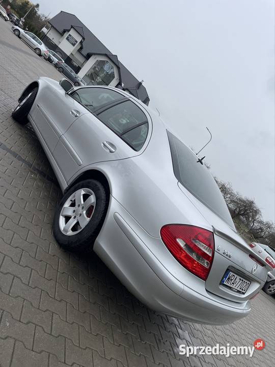 Mercedes W211 wklasa 32CDI 2004 204 sedan mazowieckie Zalesice