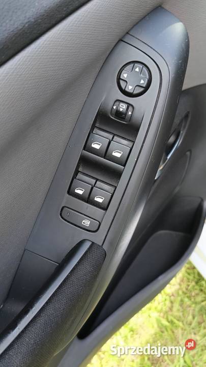 Citroen C4 Picasso Busines 16 HDI 115 Minivan nieuszkodzony Kraków