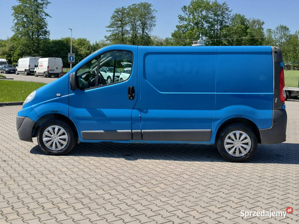 Renault Trafic 20 dci 90 klimatyzacja niski manualna Renault