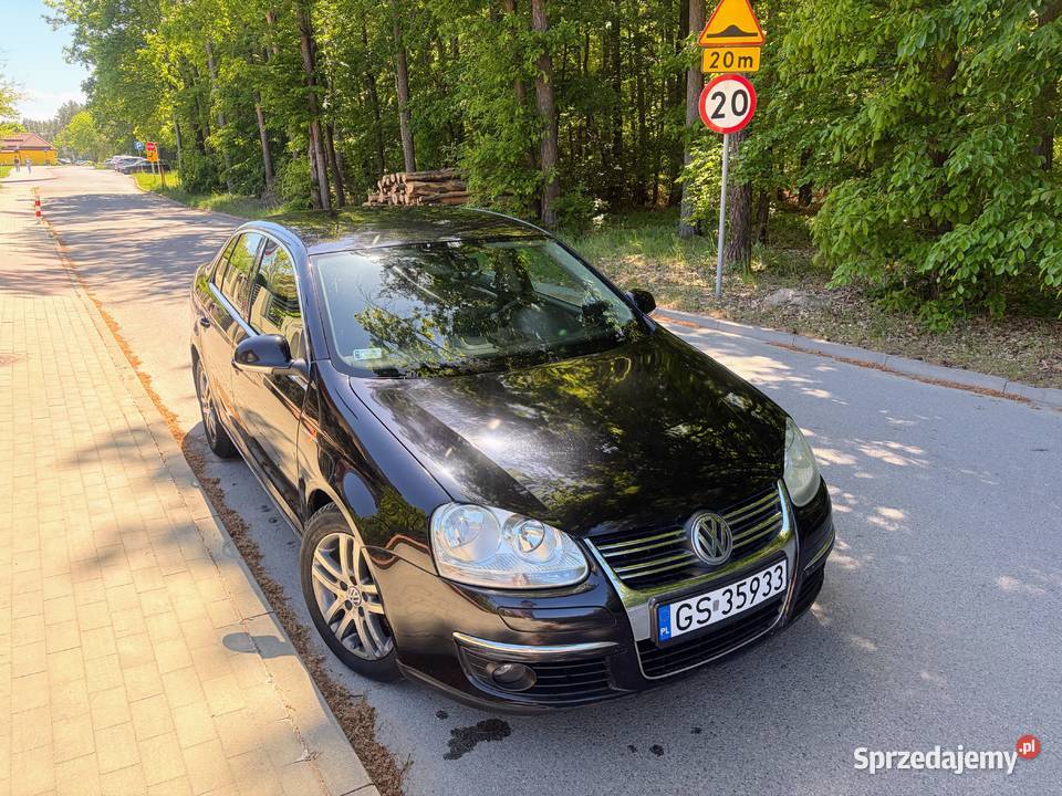 Volkswagen Jetta 20 TDI 6 biegów najdroższa 150KM Łosino