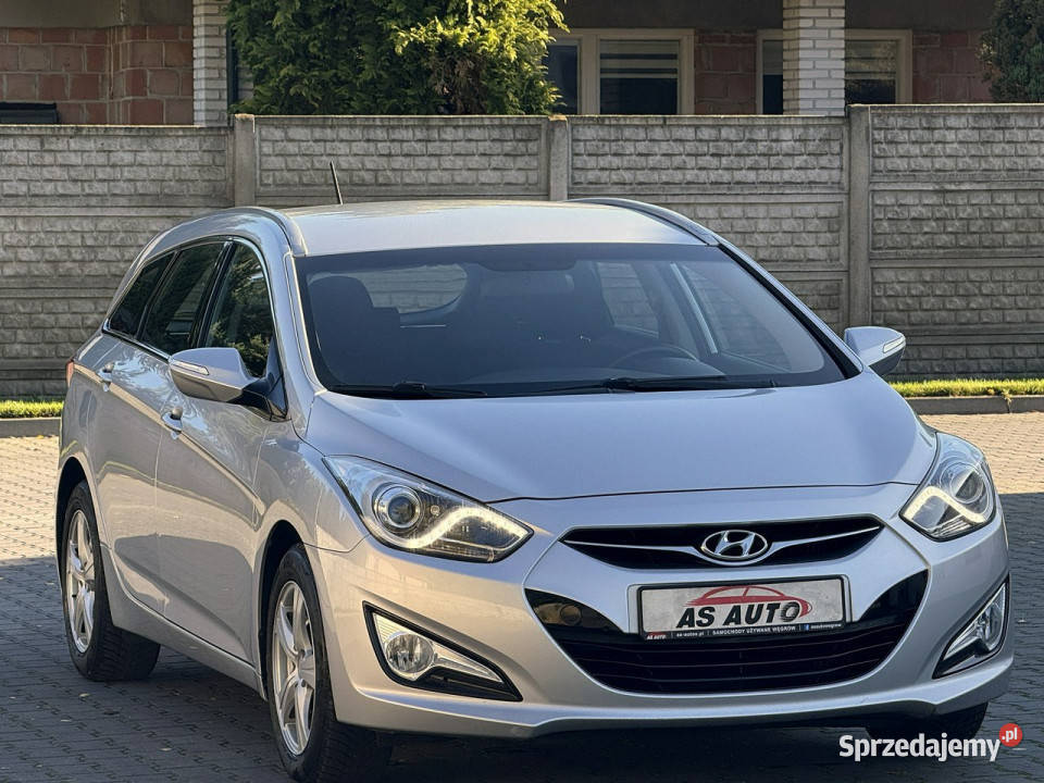 Hyundai i40 CW 17CRDi srebrny Węgrów
