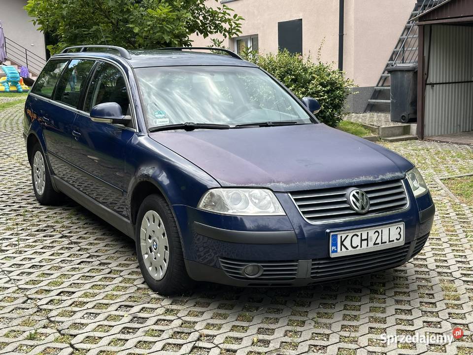 Passat b5 FL kombi hak manual okazja 2000cm3 sprzedam