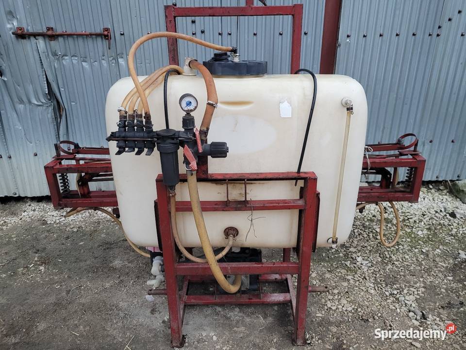 Opryskiwacz 300 l sprawny Sędziszów sprzedam