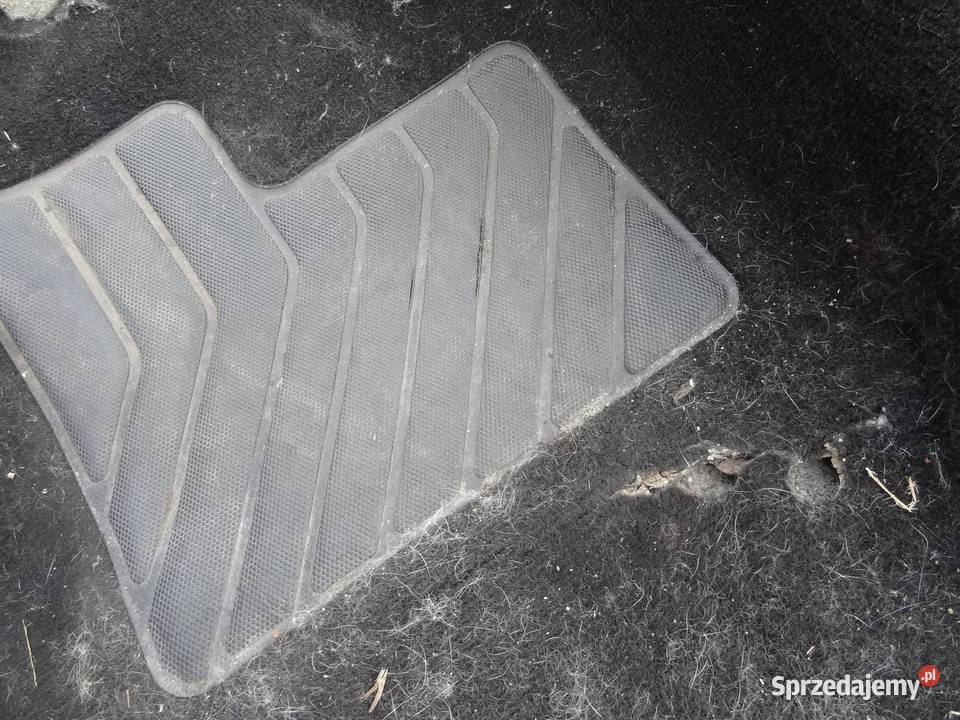 DYWAN WYKŁADZINA PODŁOGA PRZÓD PEUGEOT 307CC