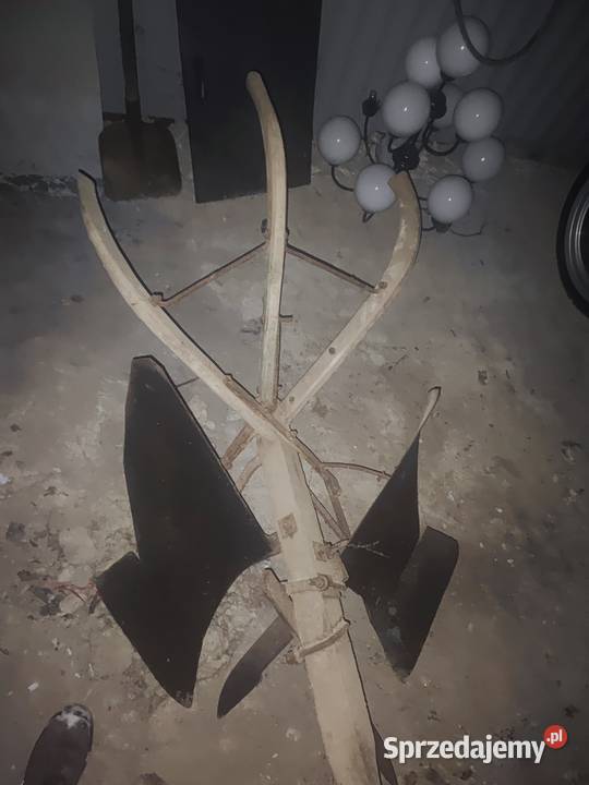 Pług konny dwustronny Łęka