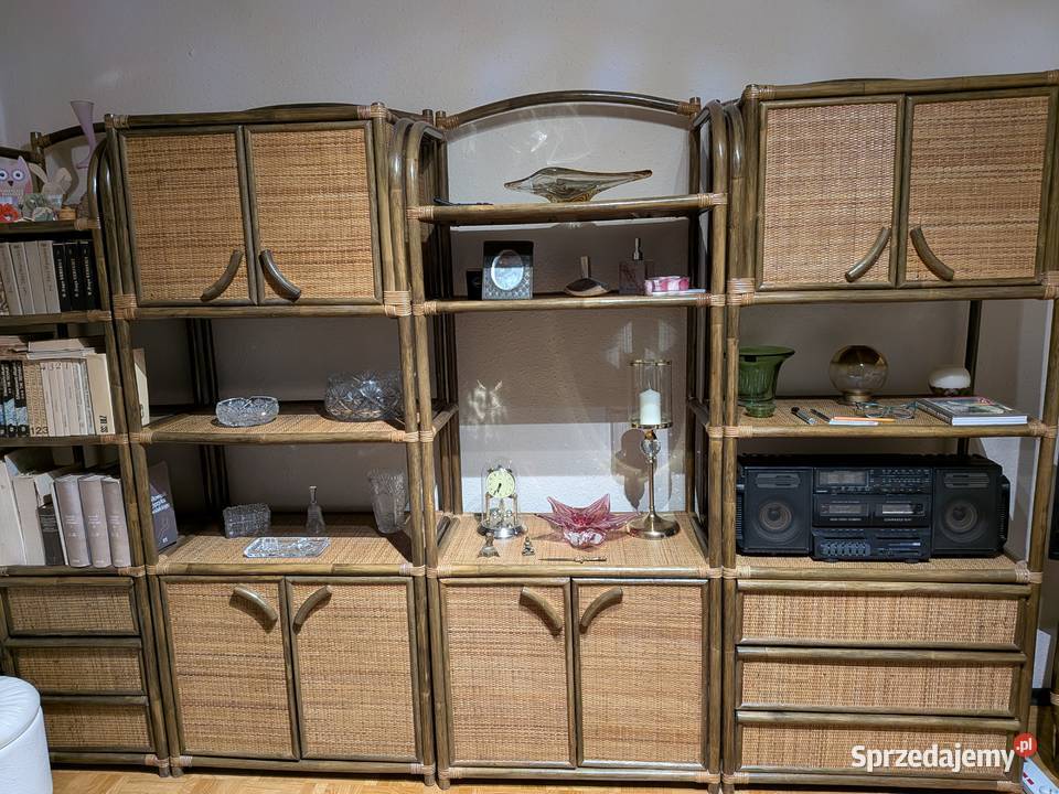 Sprzedam rattanową meblościankę Piękny mebel w Bydgoszcz