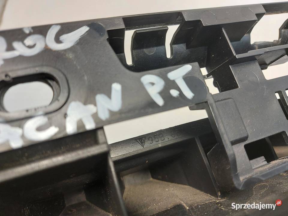 PORSCHE MACAN S 95B Mocowanie progu tył prawe