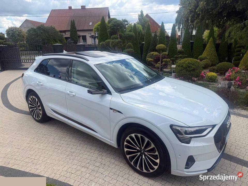 Audi etron 55 Quattro 408 Automat 4x4 Import e-tron Krotoszyn