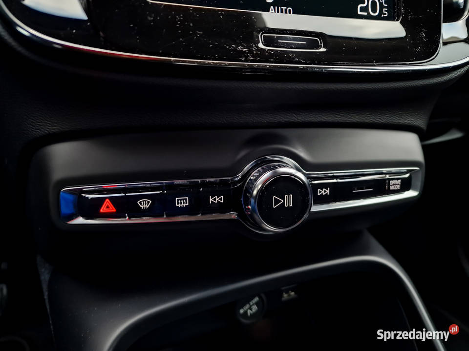 Volvo Xc 40 15 2021 AWD salon polska automat Gdańsk sprzedam