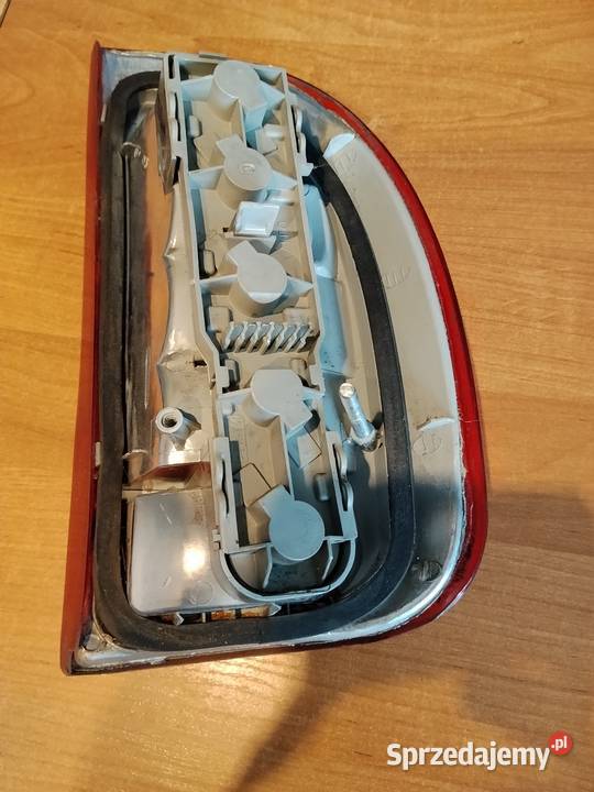 Microcar Virgo lampa tylna lewa Lampy tylne Nowe Kurowo sprzedam