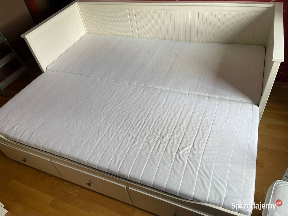 Łóżko IKEA Hemnes z wysuwaną funkcją spania i Warszawa sprzedam