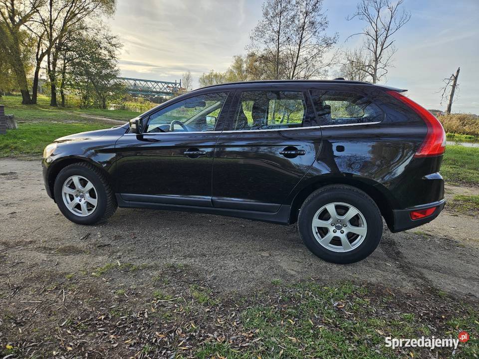 Volvo XC60 20D 5Cylindrów Panorama Navi nieuszkodzony Czarnków