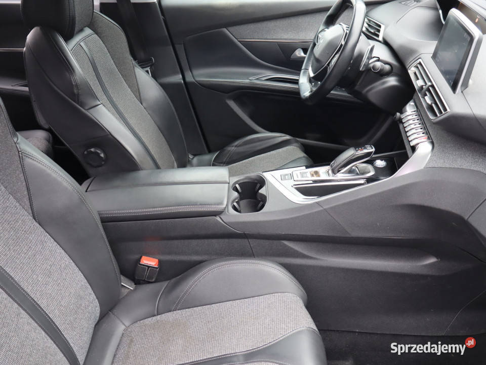 Peugeot 5008 PureTech 130 SUV Katowice