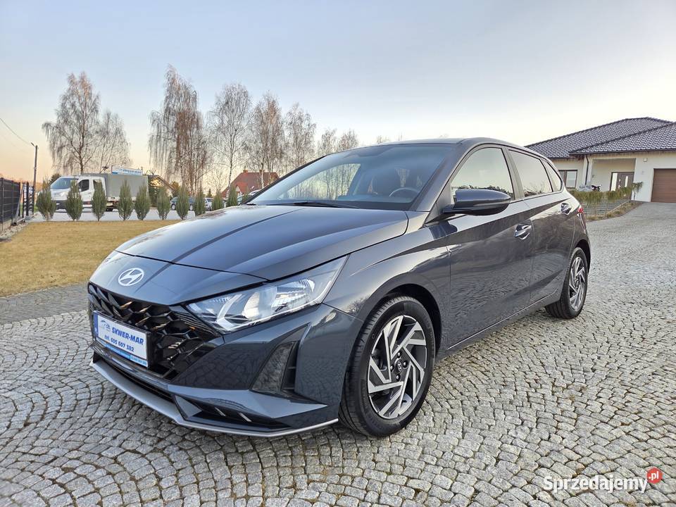 HYUNDAI I20 LIFT MODERN SalonPL 1WŁ 2024 10T 100 elektryczne szyby łódzkie Sieradz