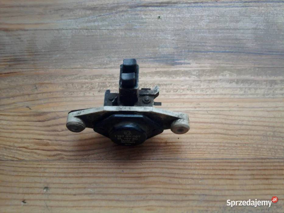 Regulator napięcia do bmw e21e23e28e30e
