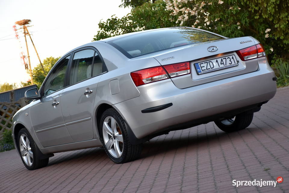 Hyundai Sonata V Comfort 24 MPI 16V 162 142700 gniazdo USB Sonata łódzkie Zduńska Wola