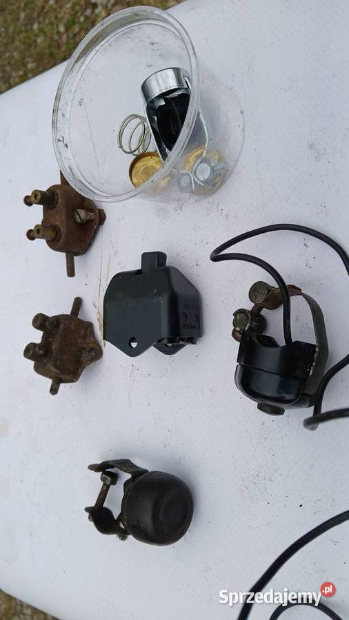 Przyciski sygnalu i przelaczniki rozne Motocykle na części Gryfów Śląski sprzedam