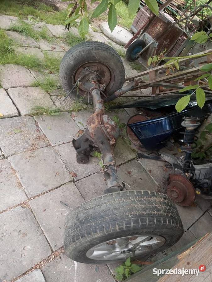 Ośka z mostem Hyundai h1Przyczepka lubelskie Cyganka